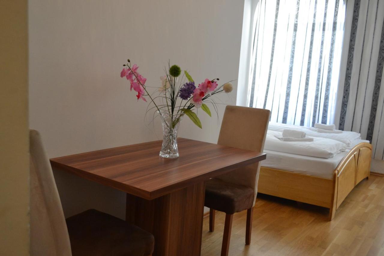 Goldfisch Apartment Taborstrasse Vienna Exterior photo